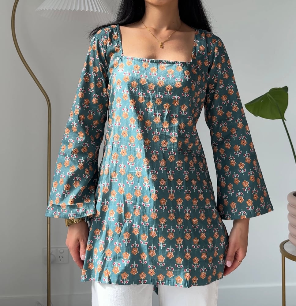 Image of Gold Bloom Kurti