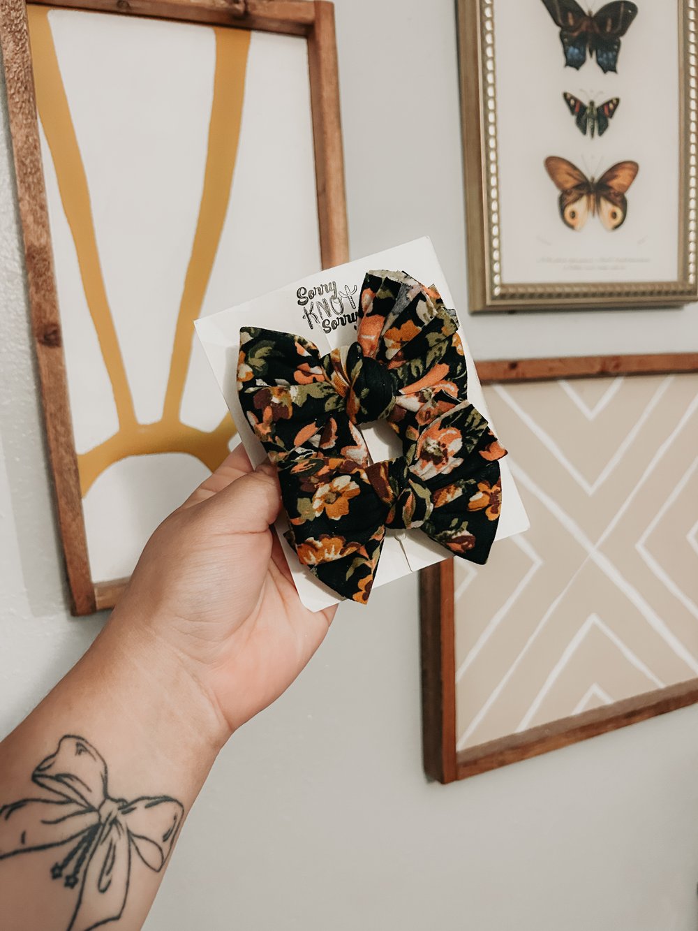 Image of FALL FLORAL SUNNIE PIGGIES