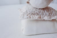 Image 3 of Cookie and cream set 