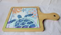 Image 5 of Eco-Friendly Bamboo and Ceramic Trivet with Sea Turtle Design – Coastal Home Decor