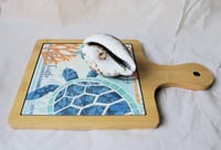 Image 2 of Eco-Friendly Bamboo and Ceramic Trivet with Sea Turtle Design – Coastal Home Decor