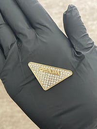 1x gold Prad letter charm