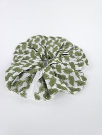 Image 5 of Olive Keffiyeh Scrunchie