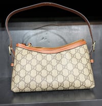 Image 1 of Mini Messenger
