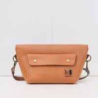 Image 1 of Commuter in caramel