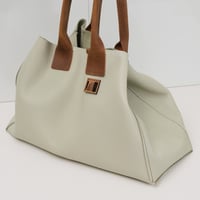 Image 7 of Slouchy 3-panel Tote in pebbled mint