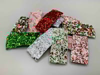 Image 2 of Christmas Glitter Snap Clips