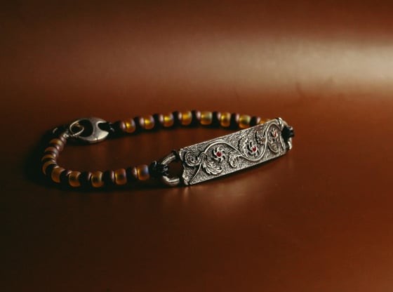 Image of Leaf Motif Bracelet 