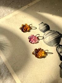 Image 2 of Charms petites fleurs A 