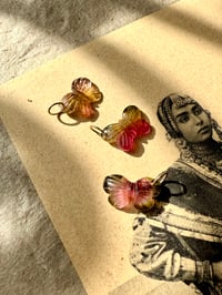 Image 5 of Charms papillons B