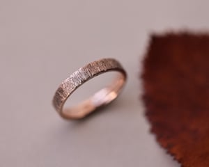 Image of 9ct Rose gold 4mm flat court horn textured ring
