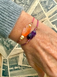 Image 4 of -25%🩷 Bracelet amulettes anciennes 2 