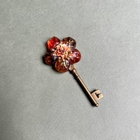 Image 1 of Broche « MARGARET »