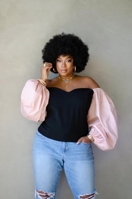 Image of Modern Sweetheart Neckline Voluminous Sleeve Top