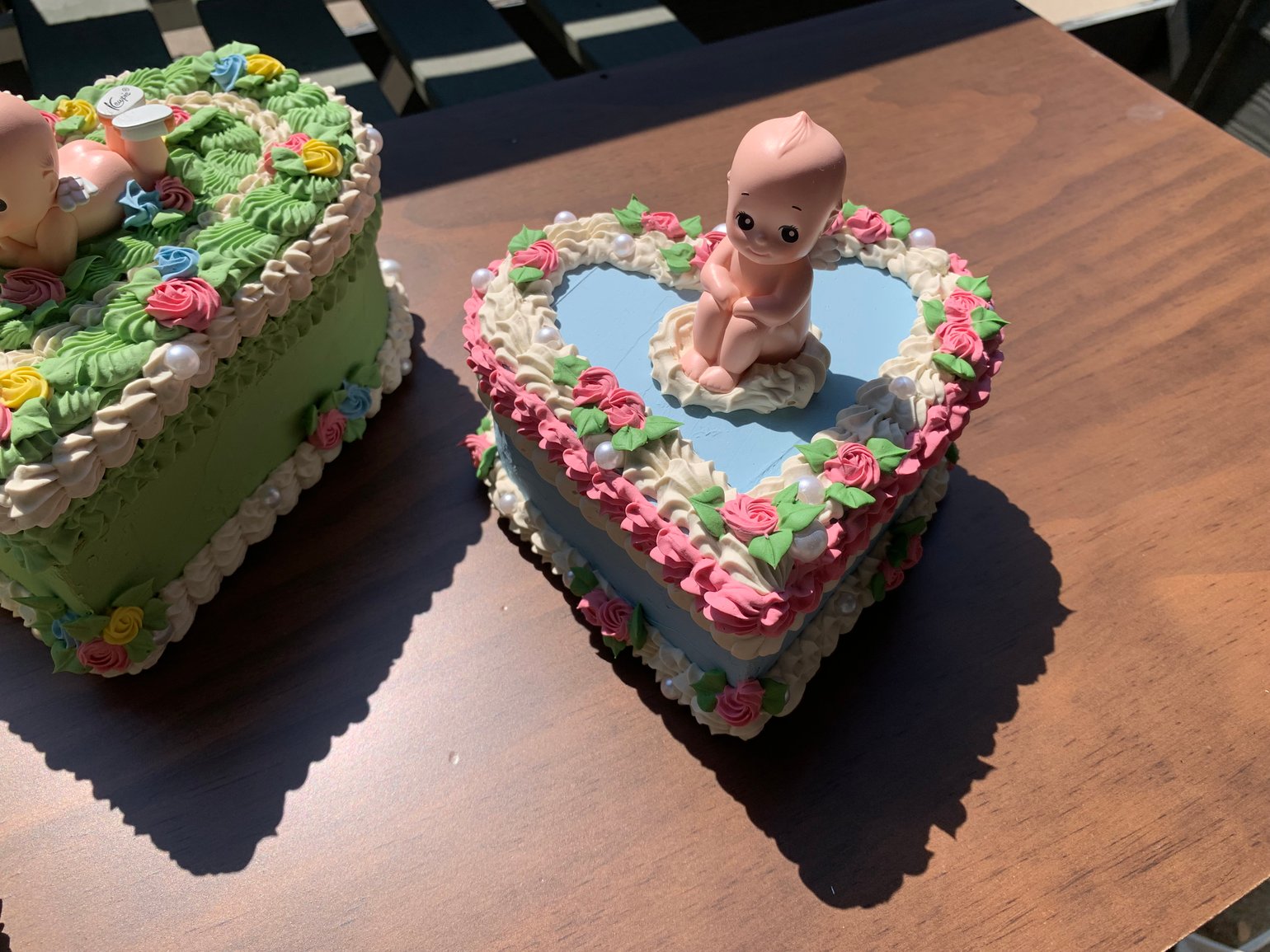 Image of Heavenly Kewpie cake box