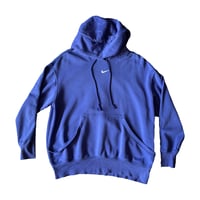 Image 2 of Sweat à capuche Nike bleu - Fleurs