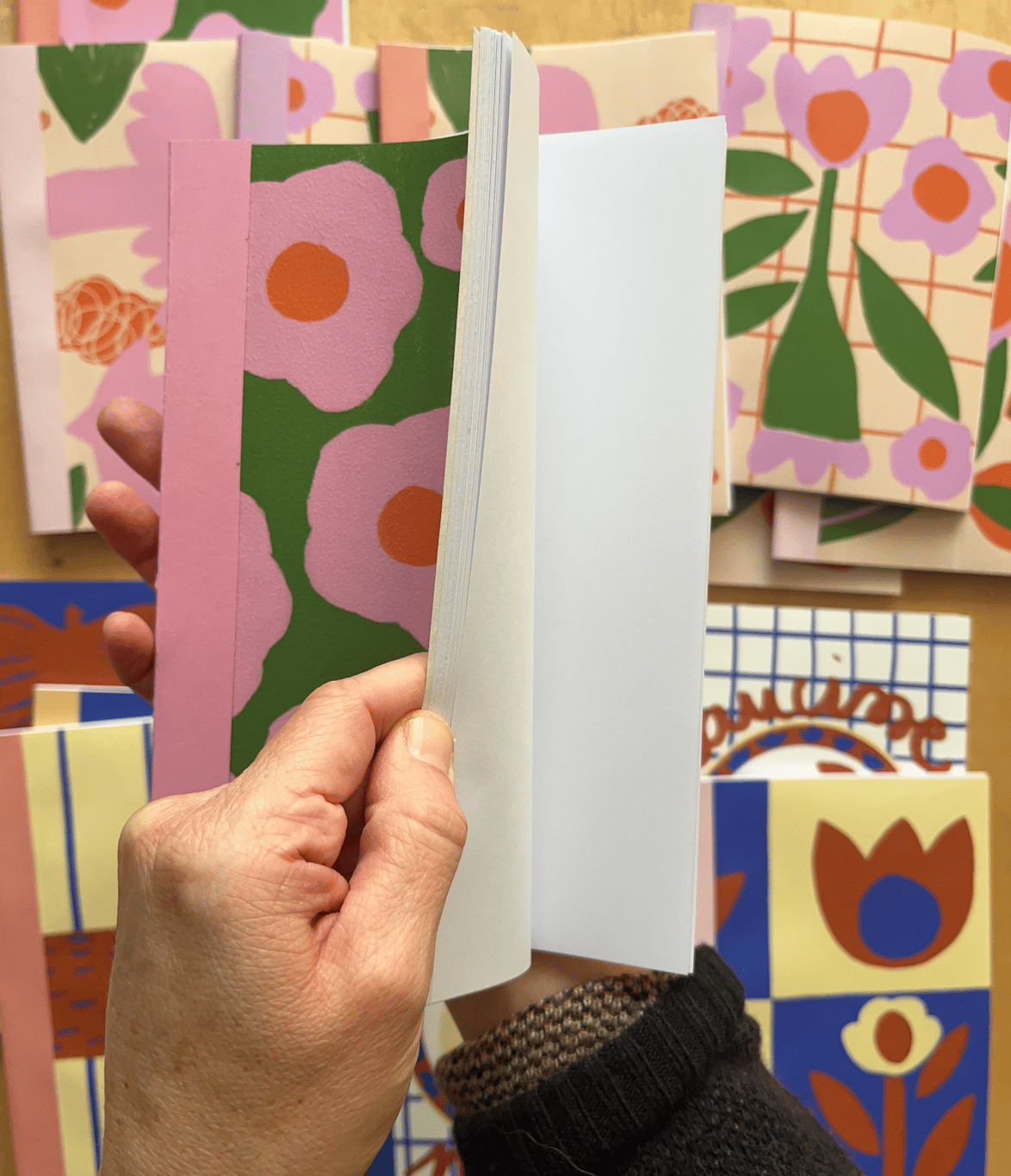 Image of CARNET A5 FLOWER PATTERN