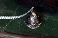 Image 3 of Cappellino da strega argentato 5