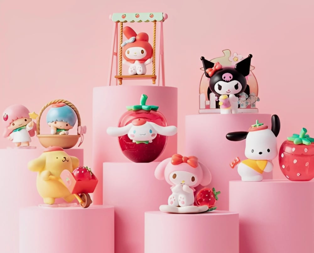 Image of Sanrio Characters Strawberry Farm Blind Box 🍓
