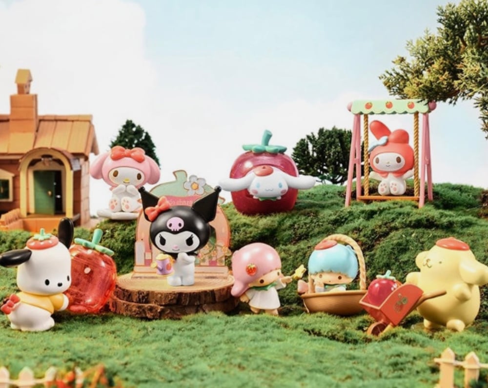 Image of Sanrio Characters Strawberry Farm Blind Box 🍓