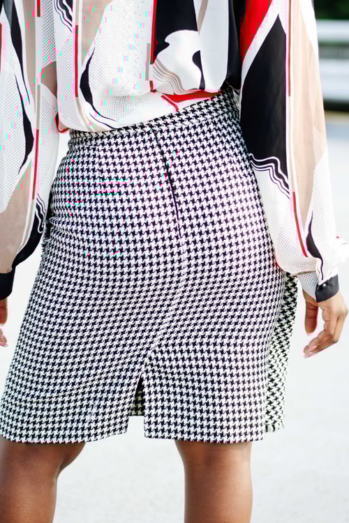 Image of Vintage Black & White Houndstooth Skirt With Fringe Overlay