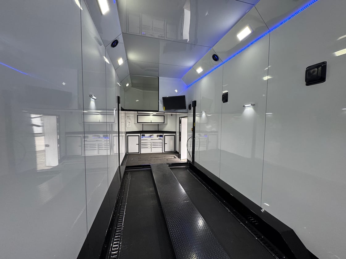 Image of 26'x106''13.5' KRT Stacker