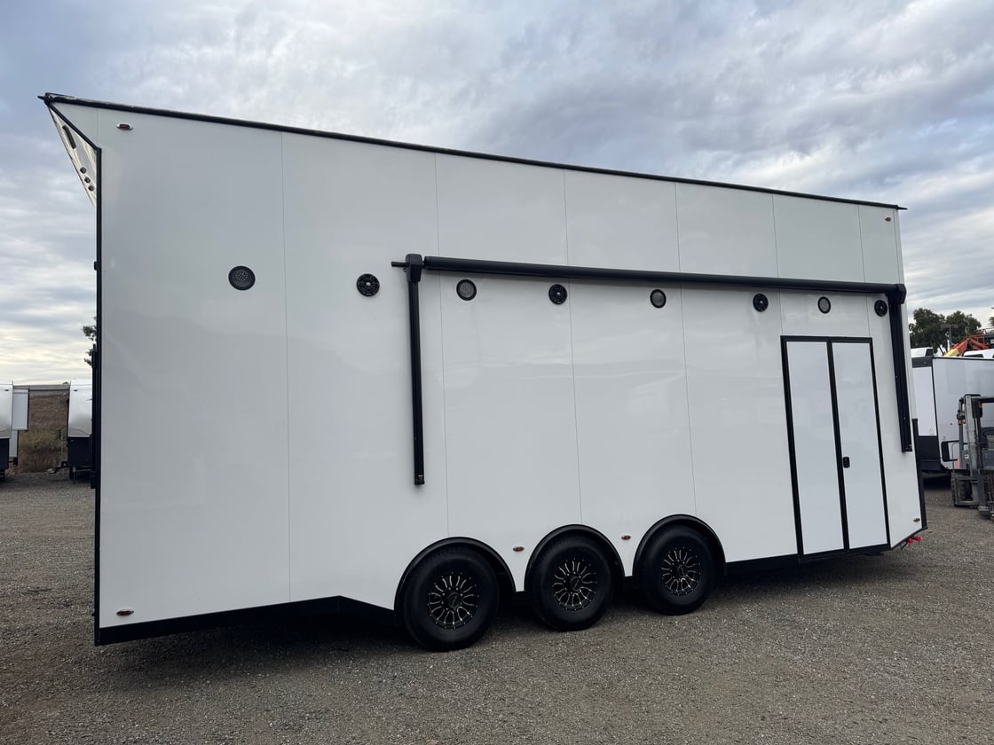 Image of 26'x106''13.5' KRT Stacker