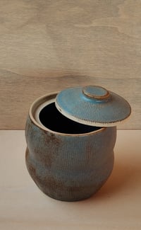 Image 2 of Speckled Blue Lidded Vessel