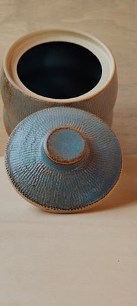 Image 4 of Speckled Blue Lidded Vessel