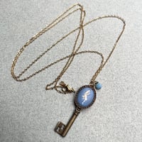 Collier « WEGWOOD »