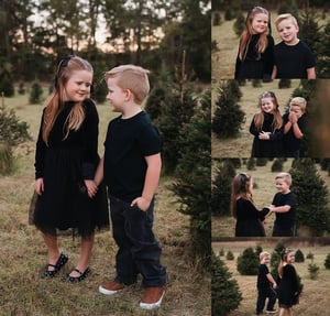 Image of Christmas Tree Farm Mini Session 10/25