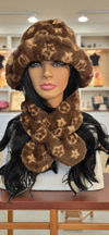 Faux Fur Star Pattern Bucket Hat & Scarf Set