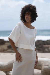 Image 5 of lilly pilly maya top white