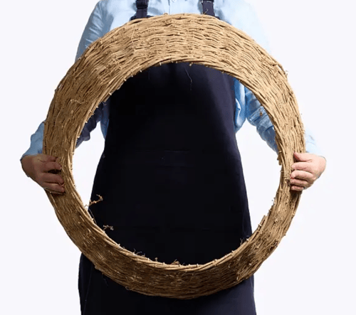 Image of Christmas Tree Skirt with Grapevine