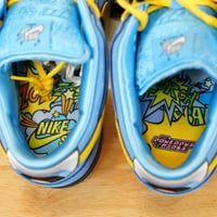 Image 5 of Nike SB Dunk Low The Powerpuff Girls Bubbles