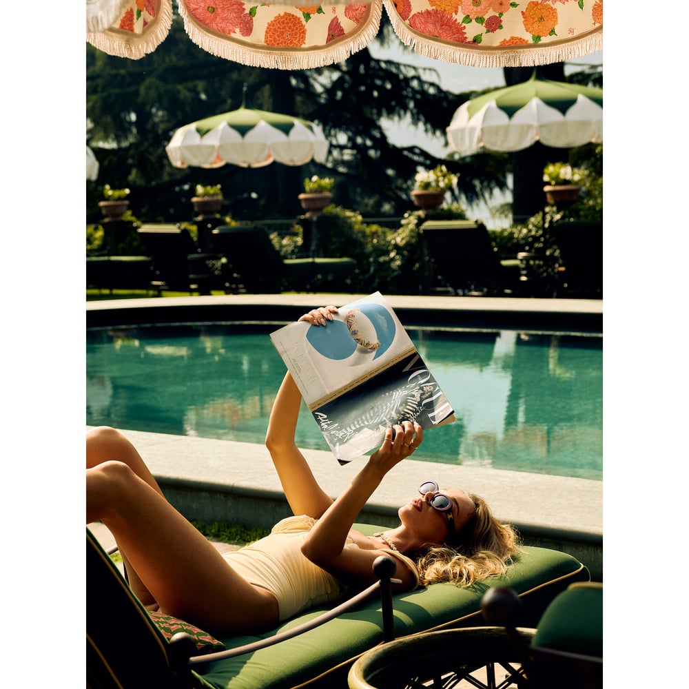 Image of Vogue Moment (Momento Vogue) — Passalaqua Hotel Pool Fine Art Print