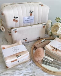 Image 2 of NOUVEAUTE: trousse vanity avec petite pochette clipsée