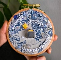 Image 2 of Live Laugh Toasterbath - bead embroidery
