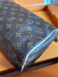 Image 17 of Louis Vuitton Speedy 30 Monogram - Leather Repair