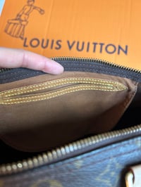 Image 20 of Louis Vuitton Speedy 30 Monogram - Leather Repair