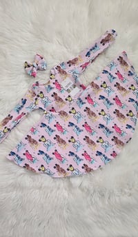 Image 2 of Princess dress short o long sleeve 