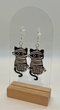 Image 3 of Spooky Cat Earrings