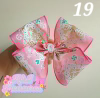 Image 19 of Pink Christmas 