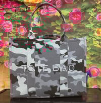 Image 2 of TB Fashion tote