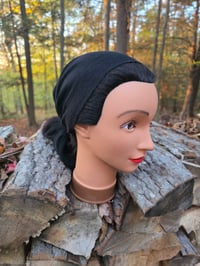 Image 2 of Pure Linen Rectangular Scarf in Black