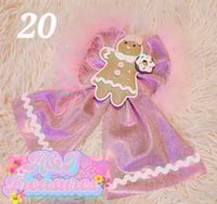 Image 21 of Pink Christmas 