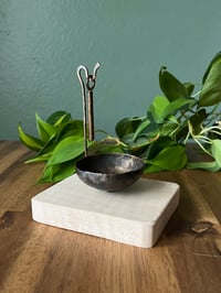 Image 3 of Hum Bowl | Rest – surface/stand collection (single bowl with maple wood)