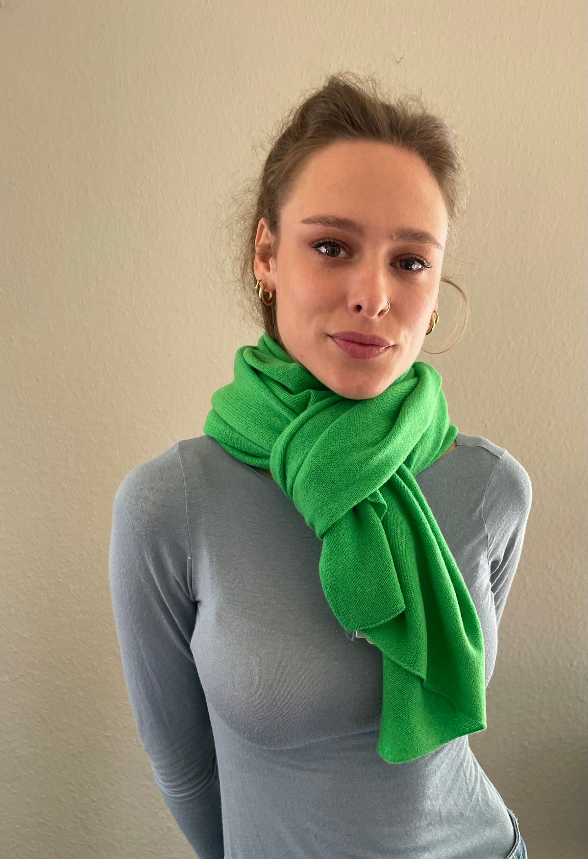 Image of Poncho 100% Cashmere grasgrün