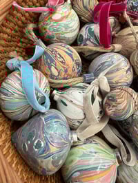 Image 17 of Heirloom box containing 24 small boxes FILLED with Hand Marbled Decorations 