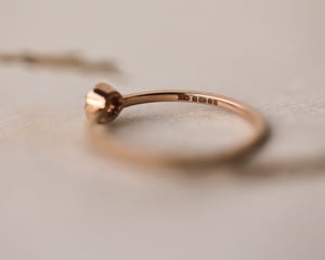 Image of 18ct Rose gold 3.0mm Rose-cut Champagne diamond horn texture ring (LON266)